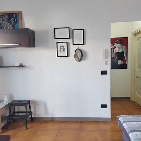 Home Of Fame - Home Gallery With Fully Equipped Kitchen, Separate Entrance, Free Parking Olbia Esterno foto