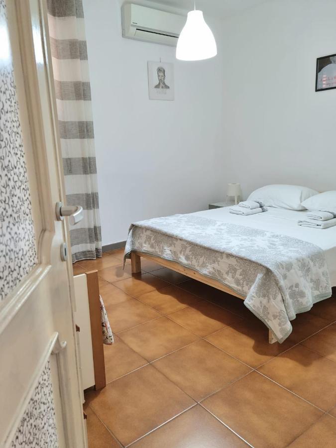 Home Of Fame - Home Gallery With Fully Equipped Kitchen, Separate Entrance, Free Parking Olbia Esterno foto