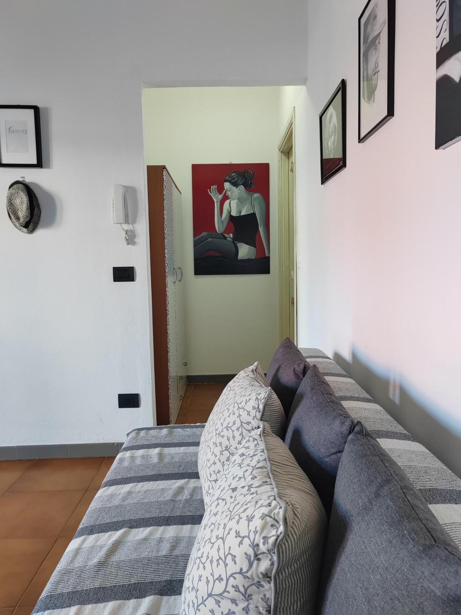 Home Of Fame - Home Gallery With Fully Equipped Kitchen, Separate Entrance, Free Parking Olbia Esterno foto